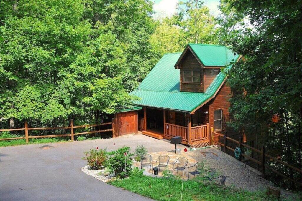 Brave Eagle Cabin Sevierville Pokój zdjęcie