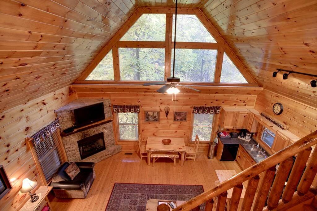 Brave Eagle Cabin Sevierville Pokój zdjęcie